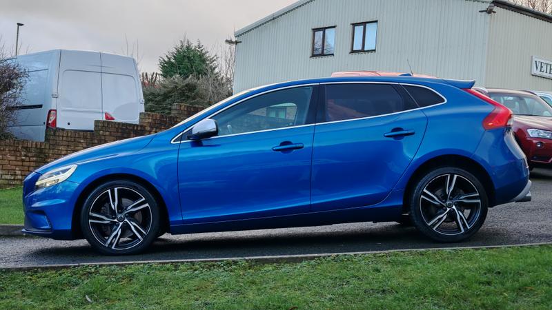 Used Volvo V40 2016 for sale - 76984761: Photo 6