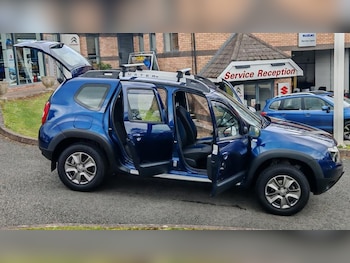 Used Dacia Duster 2015 for sale - 78270748: Photo