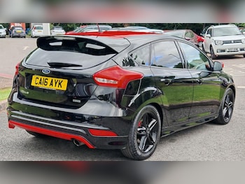 Used Ford Focus 2016 for sale - 78867947: Photo