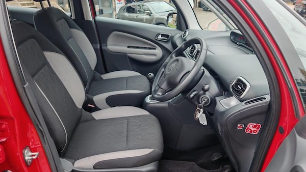 Used Citroen C3 Picasso 2015 for sale - 76277175: Photo 10