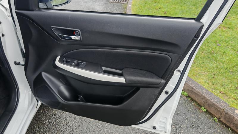 Used Suzuki Swift 2021 for sale - 77532683: Photo 23