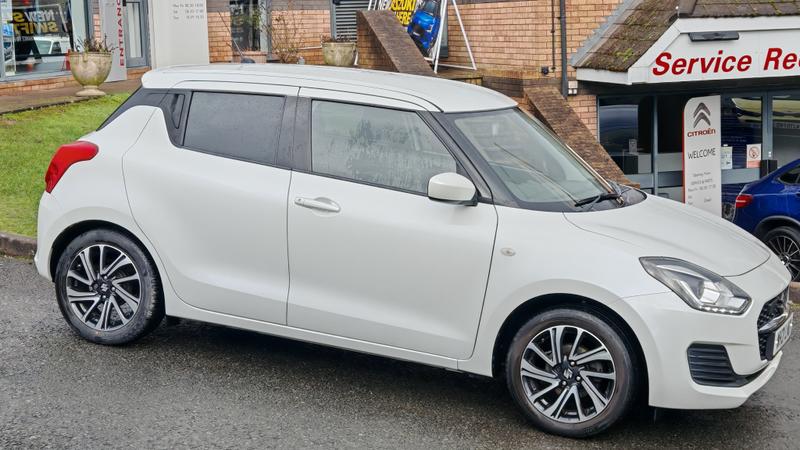 Used Suzuki Swift 2021 for sale - 77532683: Photo 3