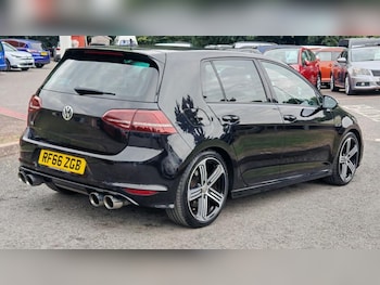 Used Volkswagen Golf 2016 for sale - 75550090: Photo