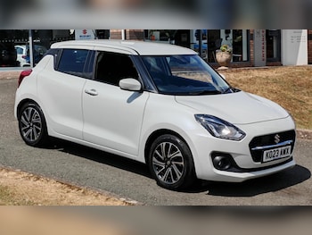Used Suzuki Swift 2023 for sale - 79367201: Photo