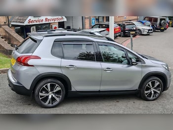 Used Peugeot 2008 2018 for sale - 78413353: Photo