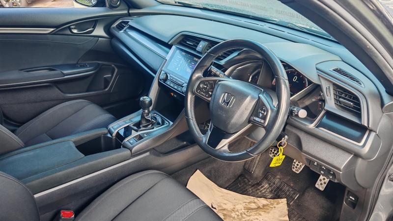 Used Honda Civic 2020 for sale - 76382111: Photo 6