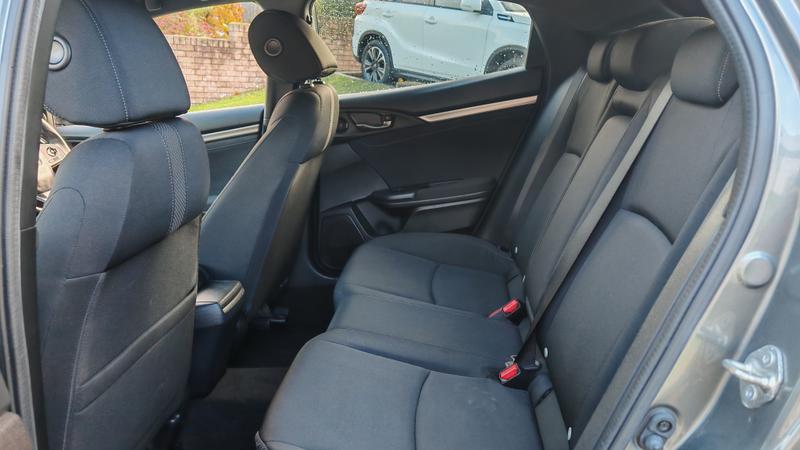 Used Honda Civic 2020 for sale - 76382111: Photo 8