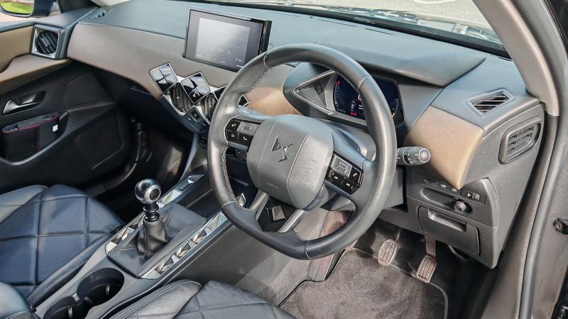 Used DS Automobiles DS 3 Crossback 2021 for sale - 76008504: Photo 11