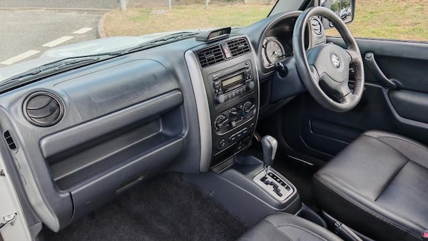 Used Suzuki Jimny 2015 for sale - 75667746: Photo 16