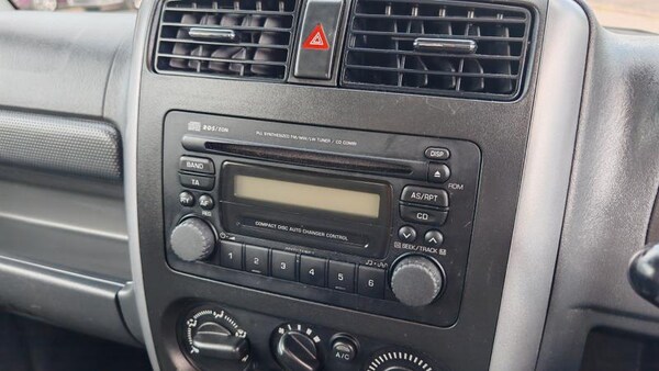 Used Suzuki Jimny 2015 for sale - 75667746: Photo 20