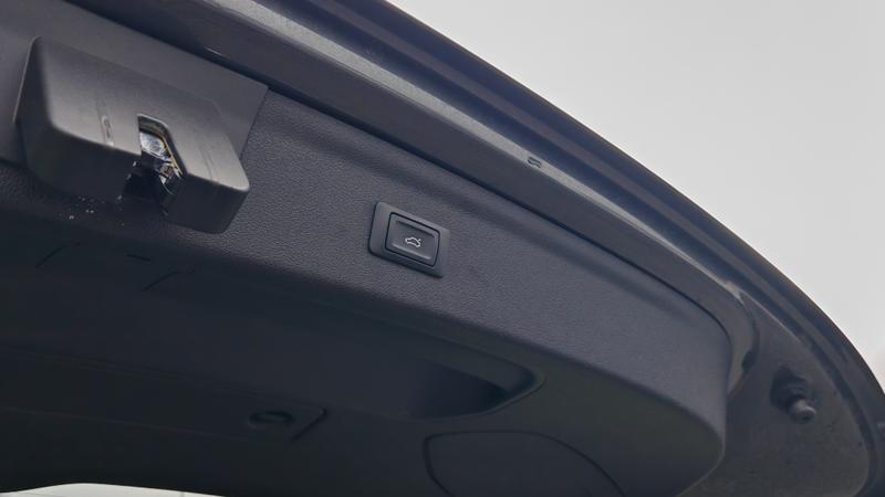 Used Audi Q3 2015 for sale - 77532660: Photo 10