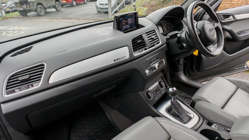 Used Audi Q3 2015 for sale - 77532660: Photo 25