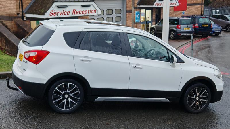 Used Suzuki SX4 S-Cross 2015 for sale - 77138366: Photo 3