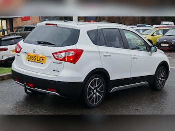 Used Suzuki SX4 S-Cross 2015 for sale - 77138366: Photo