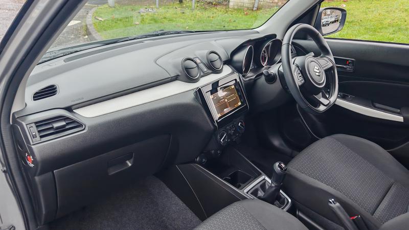 Used Suzuki Swift 2018 for sale - 77393902: Photo 20