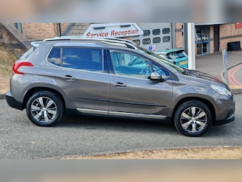 Used Peugeot 2008 2015 for sale - 79386704: Photo