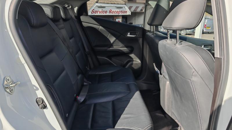 Used Honda Civic 2014 for sale - 77834473: Photo 9