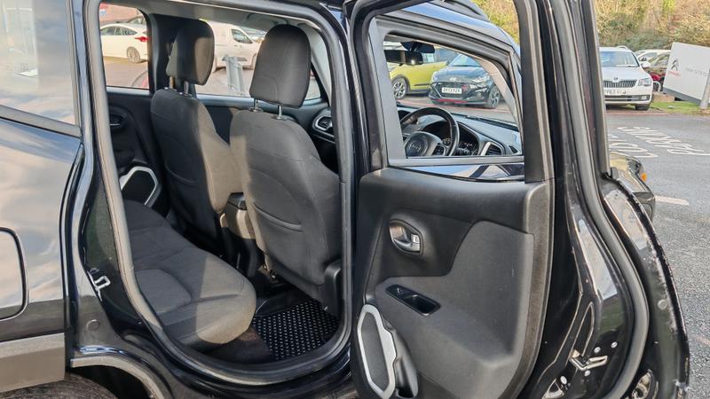 Used Jeep Renegade 2016 for sale - 77128233: Photo 15