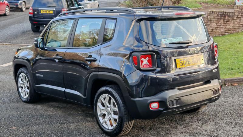 Used Jeep Renegade 2016 for sale - 77128233: Photo 5