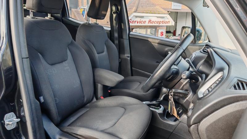 Used Jeep Renegade 2016 for sale - 77128233: Photo 9