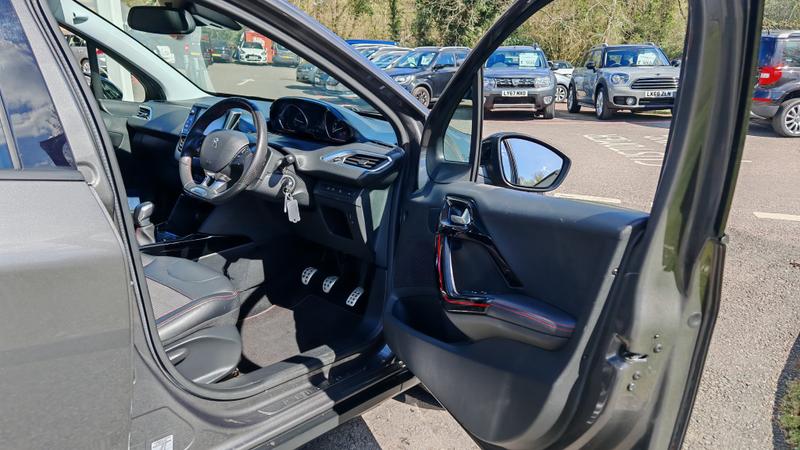 Used Peugeot 2008 2019 for sale - 78144859: Photo 13