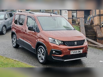 Peugeot Rifter feature image