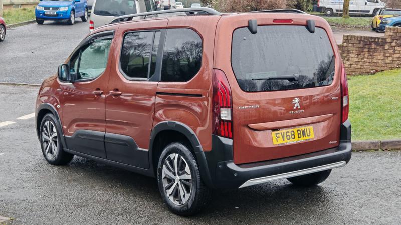 Used Peugeot Rifter 2019 for sale - 77462478: Photo 4