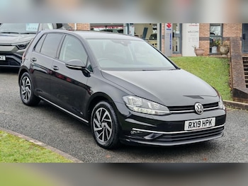 Used Volkswagen Golf 2019 for sale - 76957149: Photo