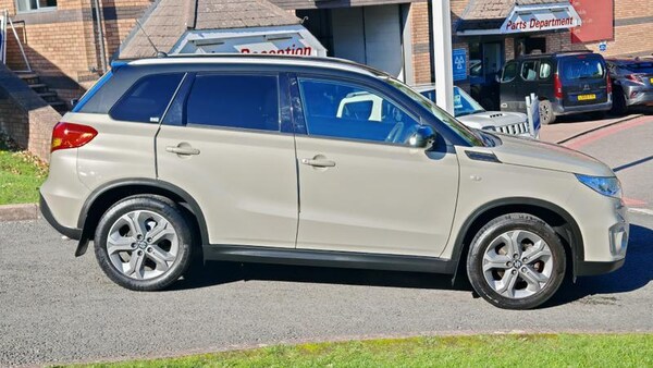 Used Suzuki Vitara 2018 for sale - 76184538: Photo 2