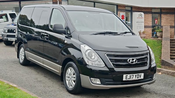 Used Hyundai i800 2017 for sale - 76302746: Photo 1