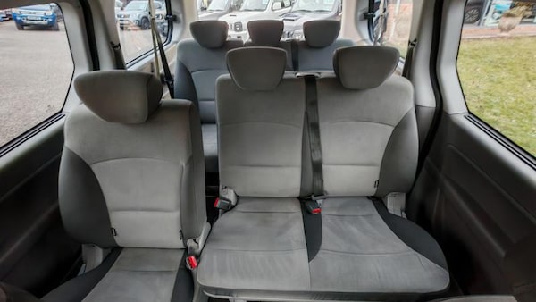 Used Hyundai i800 2017 for sale - 76302746: Photo 23