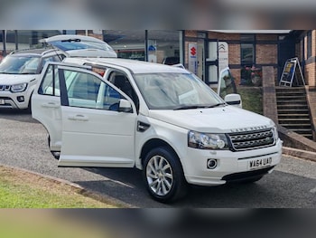 Used Land Rover Freelander 2 2014 for sale - 75068990: Photo