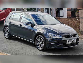 Used Volkswagen Golf 2018 for sale - 79421085: Photo