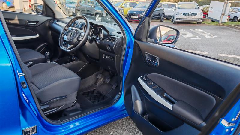 Used Suzuki Swift 2019 for sale - 77128193: Photo 12