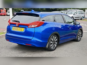 Used Honda Civic 2015 for sale - 76079732: Photo