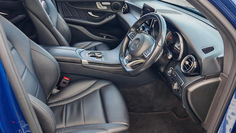 Used Mercedes-Benz GLC 2019 for sale - 77435137: Photo 10