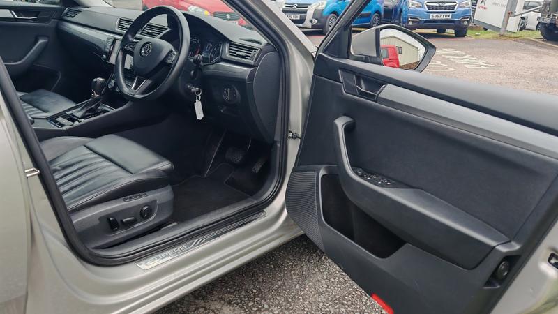 Used Skoda Superb 2017 for sale - 78042936: Photo 12