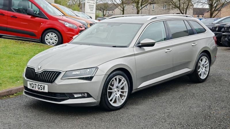 Used Skoda Superb 2017 for sale - 78042936: Photo 7