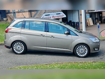 Used Ford Grand C-Max 2019 for sale - 79367220: Photo