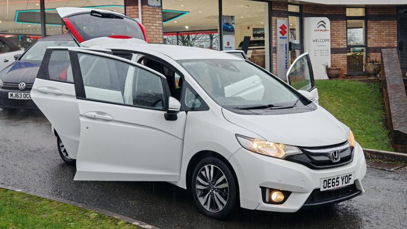 Used Honda Jazz 2016 for sale - 76984768: Photo 13