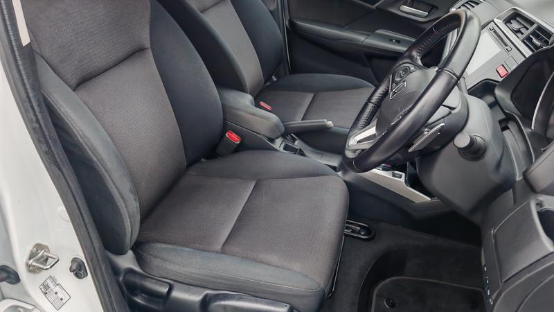 Used Honda Jazz 2016 for sale - 76984768: Photo 14