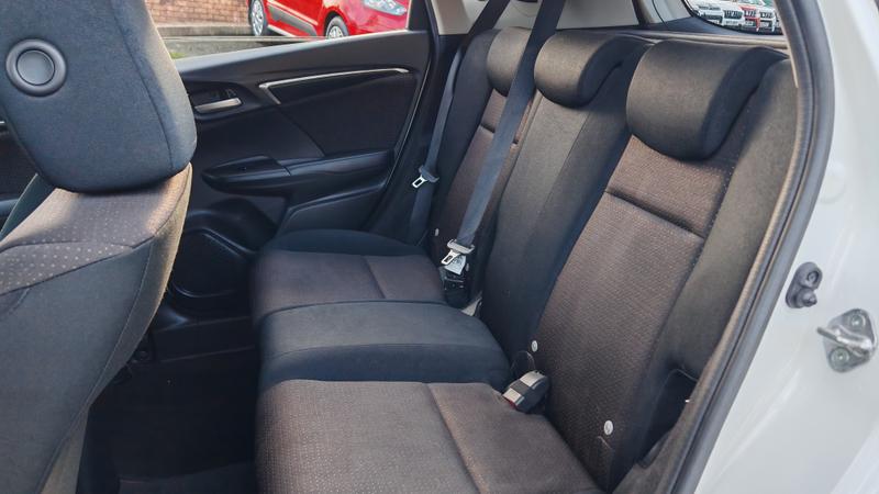 Used Honda Jazz 2016 for sale - 76984768: Photo 17