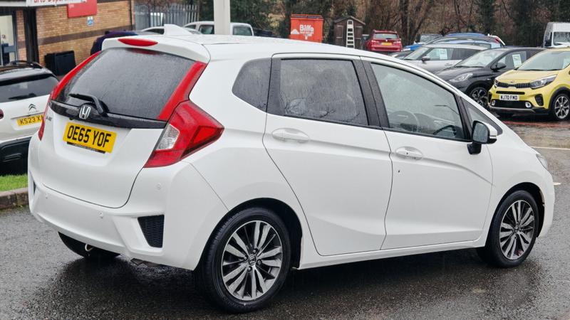 Used Honda Jazz 2016 for sale - 76984768: Photo 3