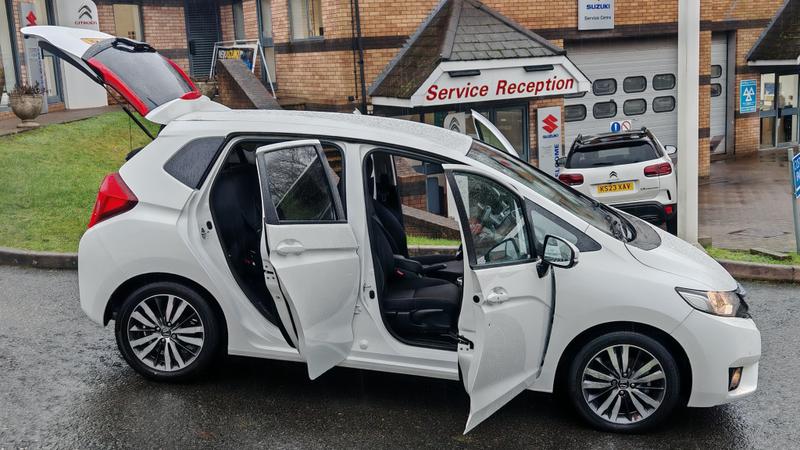 Used Honda Jazz 2016 for sale - 76984768: Photo 5