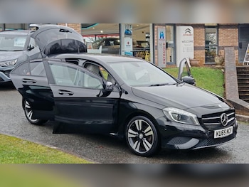 Used Mercedes-Benz A-Class 2015 for sale - 77450331: Photo