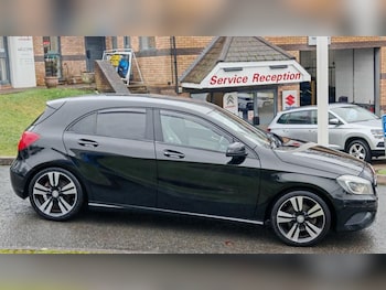 Used Mercedes-Benz A-Class 2015 for sale - 77450331: Photo