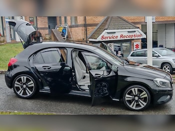 Used Mercedes-Benz A-Class 2015 for sale - 77450331: Photo