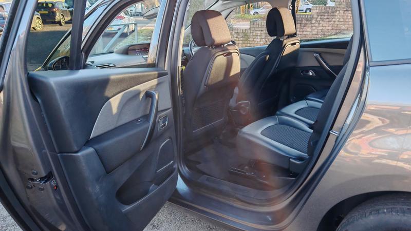 Used Citroen C4 Grand Picasso 2022 for sale - 77079531: Photo 19