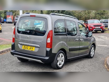 Used Peugeot Partner Tepee 2012 for sale - 78240103: Photo
