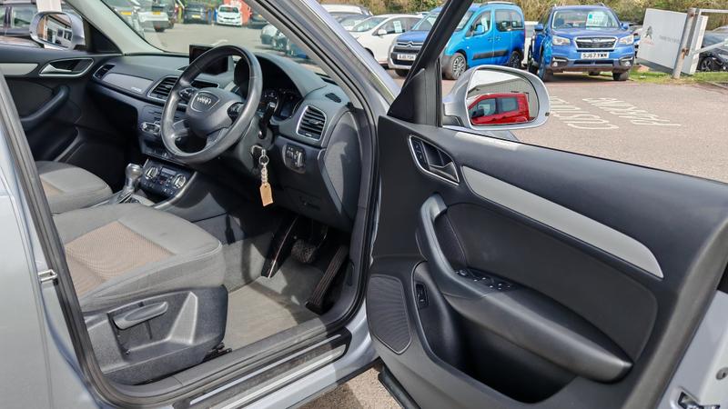 Used Audi Q3 for sale - 77989069: Photo 12